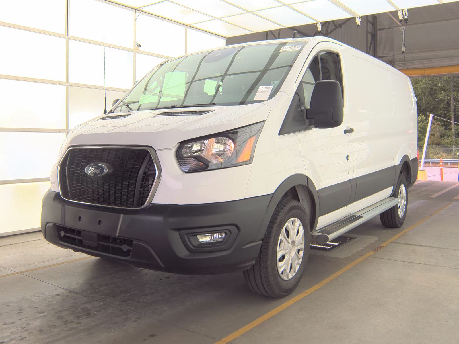 FORD TRANSIT 250 - 1