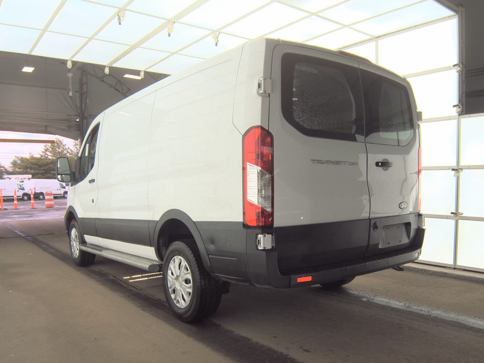 FORD TRANSIT 250 - 7