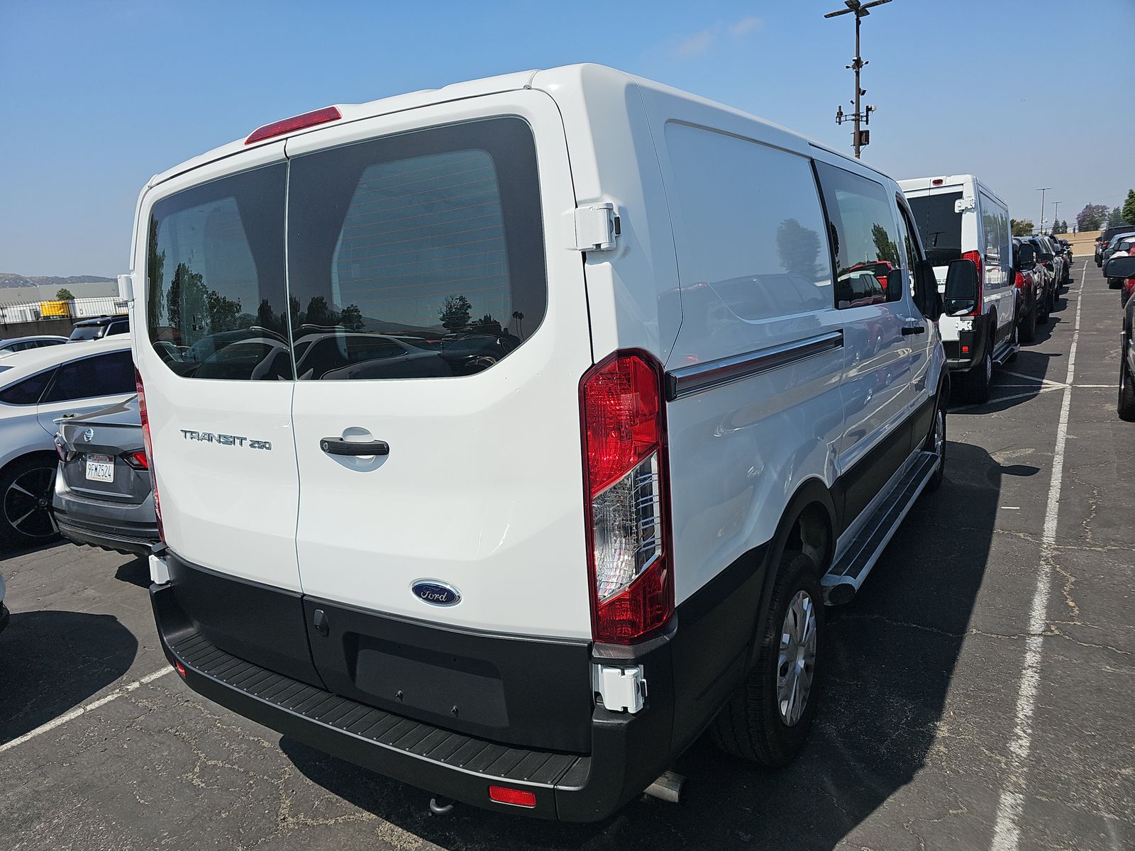 FORD TRANSIT 250 - 5