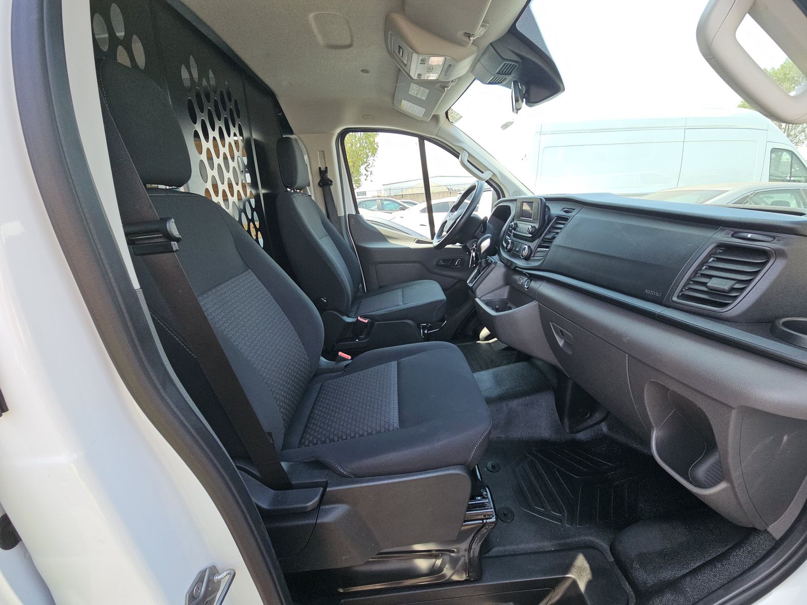 FORD TRANSIT 250 - 9