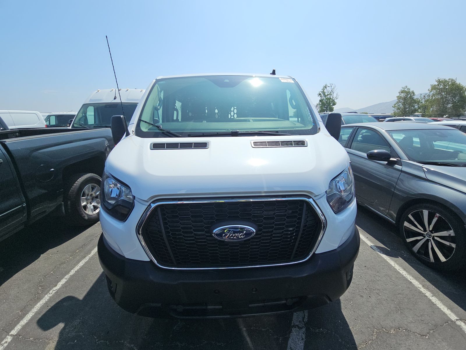 FORD TRANSIT 250 - 3