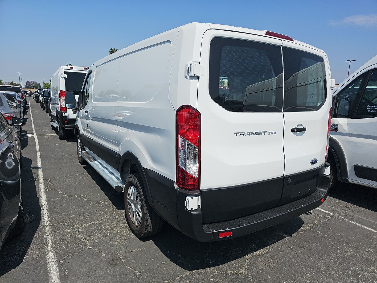 FORD TRANSIT 250 - 7