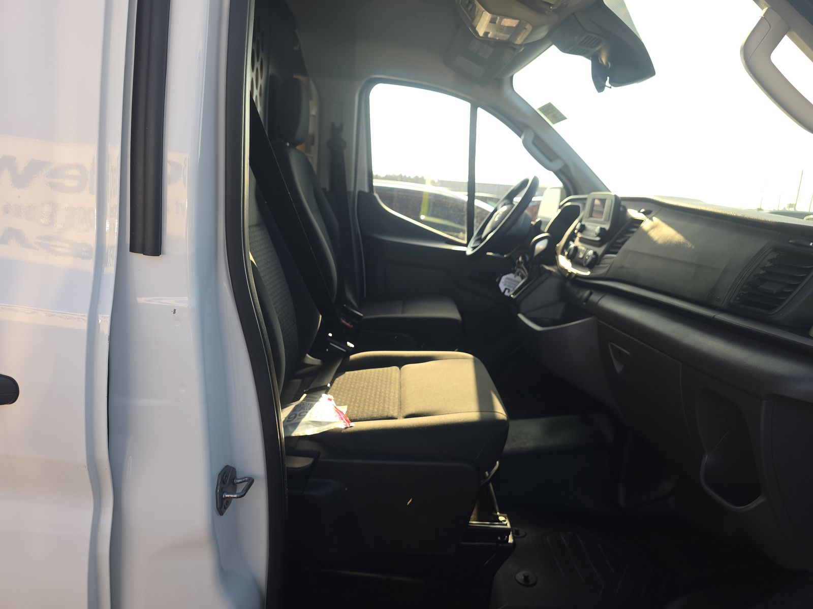 FORD TRANSIT 250 - 9