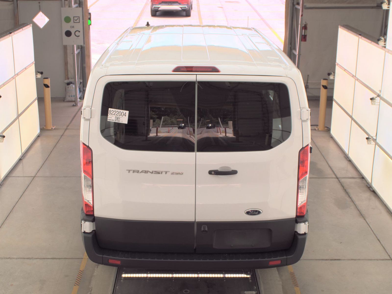 FORD TRANSIT 250 - 6
