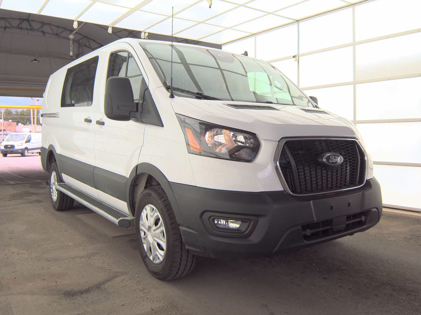 FORD TRANSIT 250 - 4
