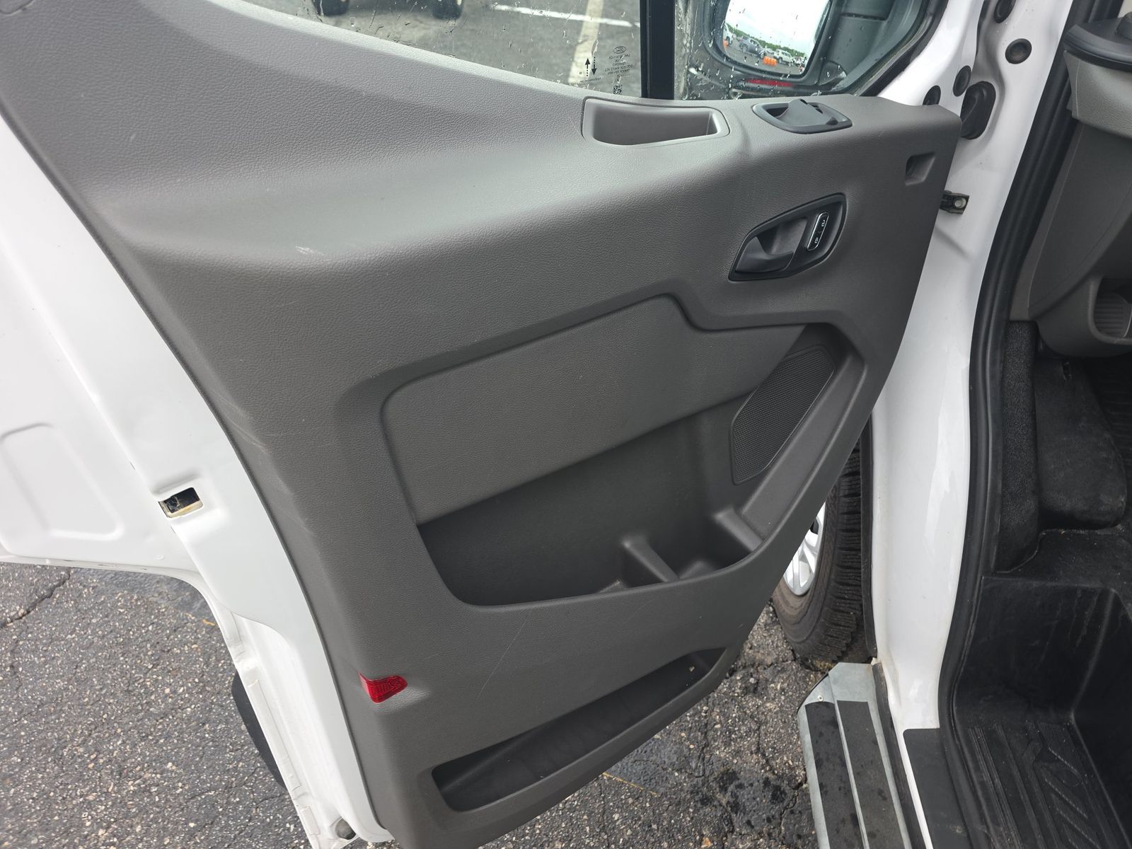 FORD TRANSIT 250 - 10