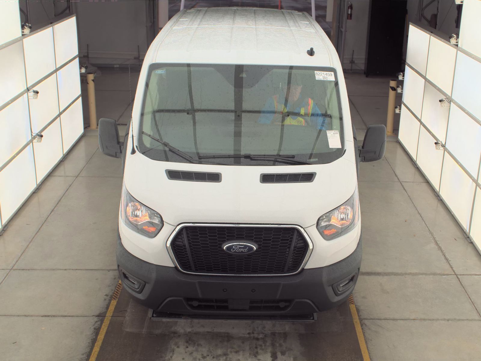 FORD TRANSIT 250 - 3