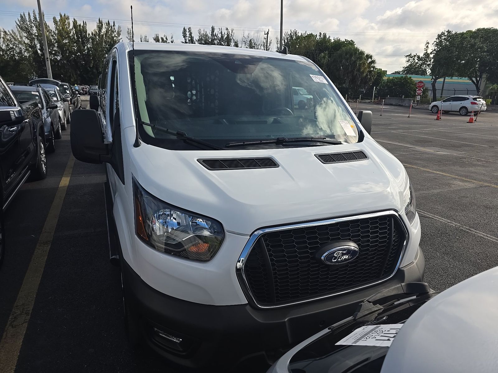FORD TRANSIT 250 - 3