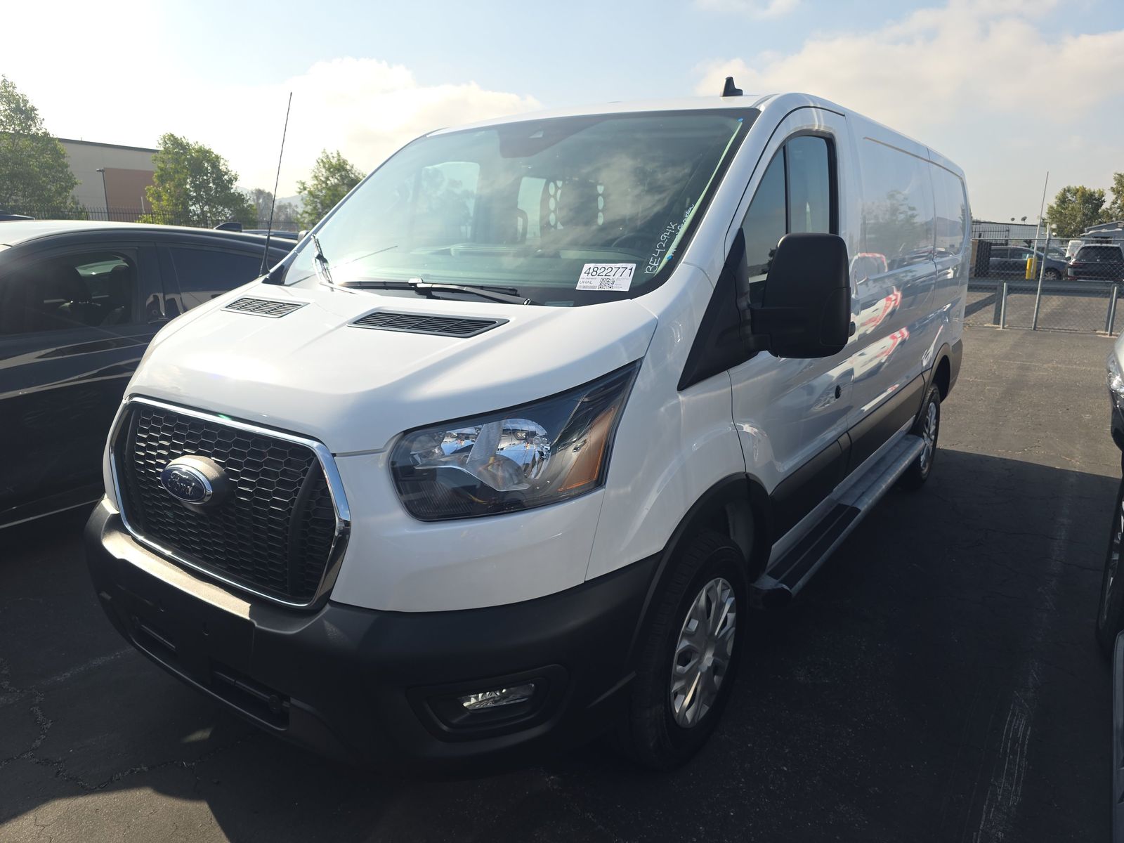 FORD TRANSIT 250 - 1