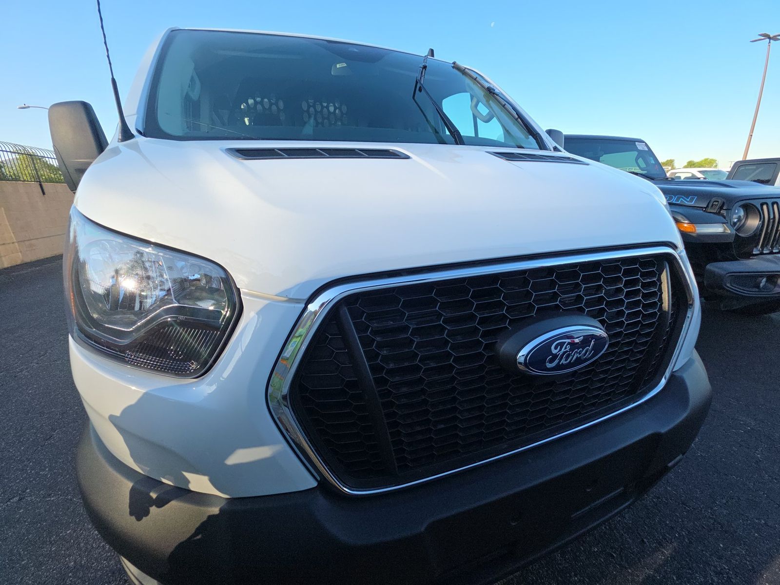 FORD TRANSIT 250 - 3