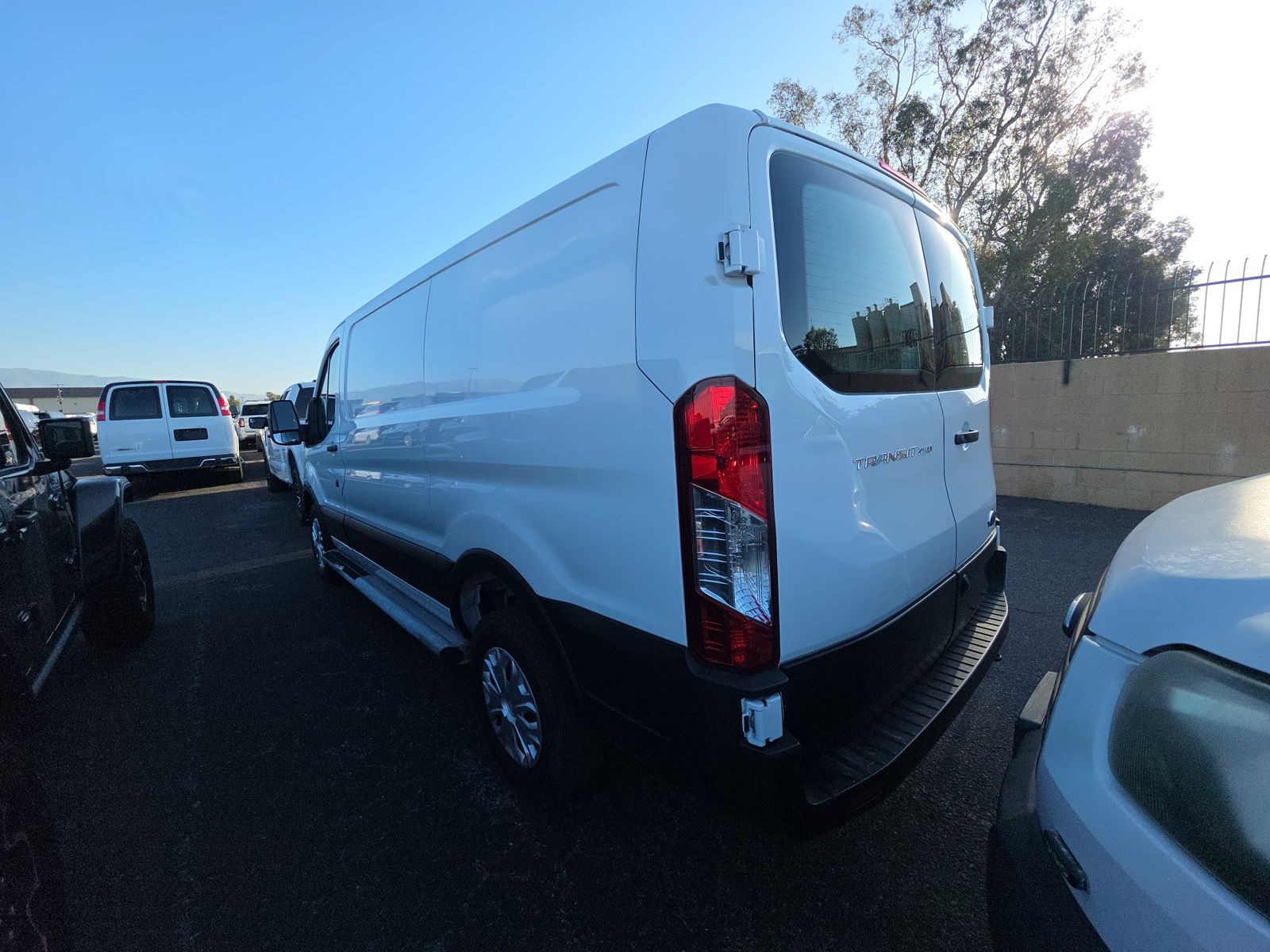FORD TRANSIT 250 - 7