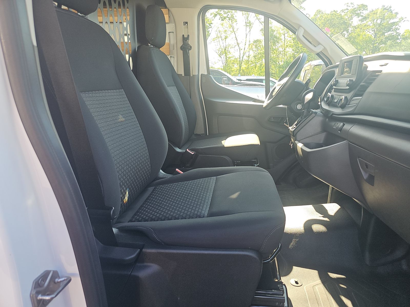 FORD TRANSIT 250 - 9