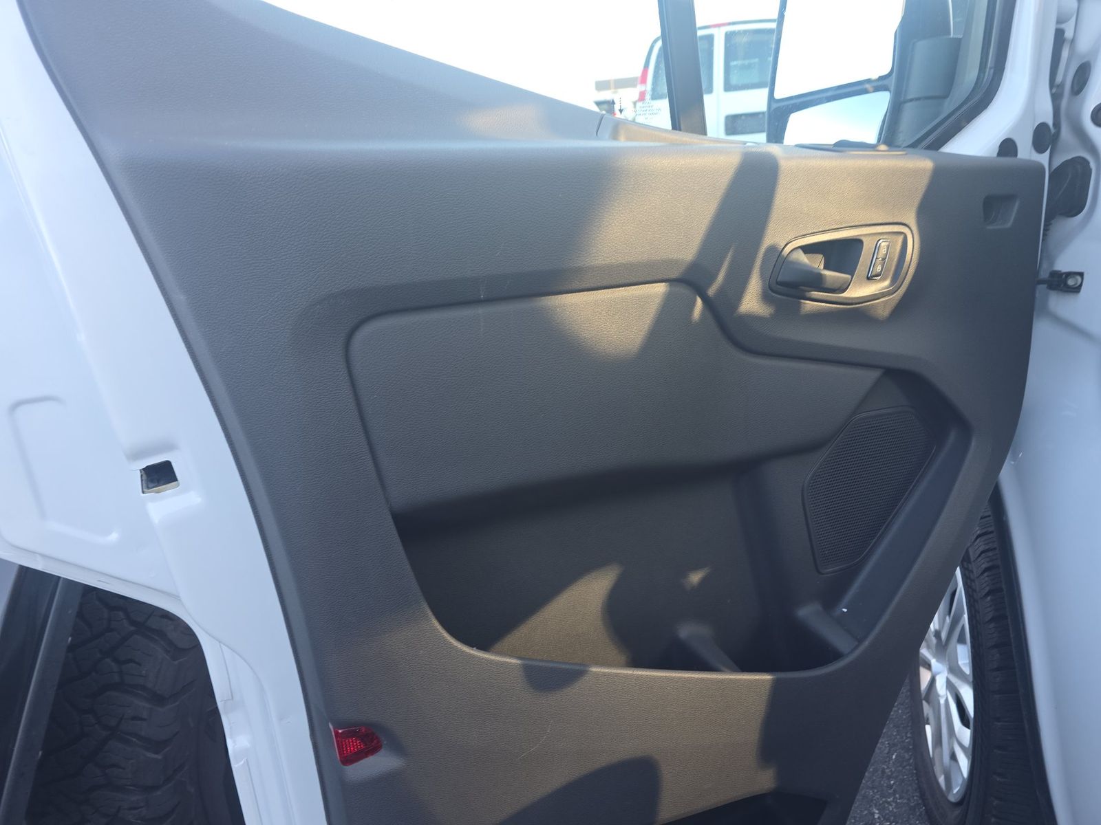 FORD TRANSIT 250 - 10