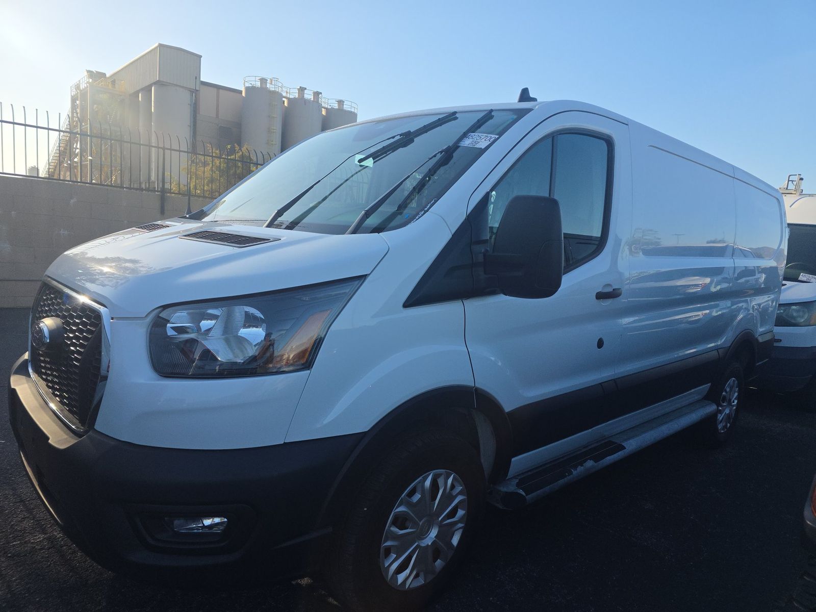 FORD TRANSIT 250 - 1