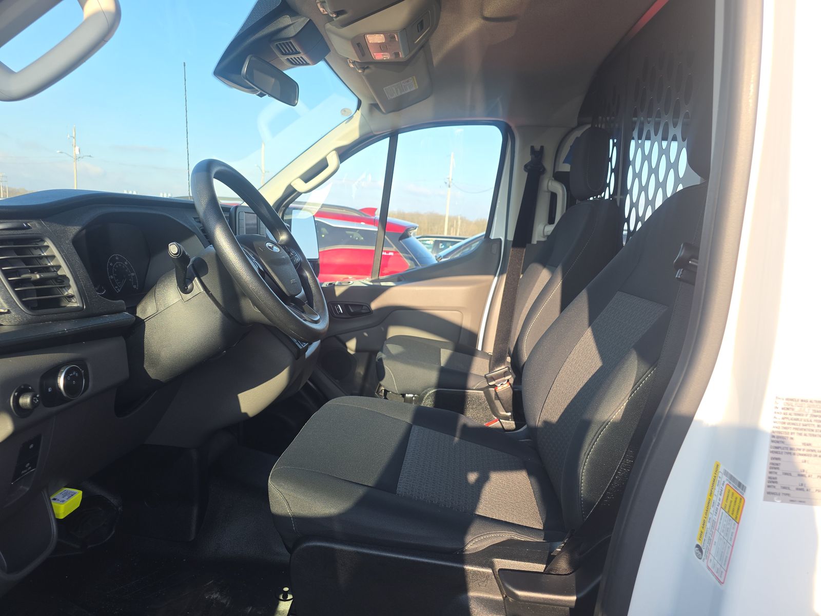 FORD TRANSIT 250 - 8