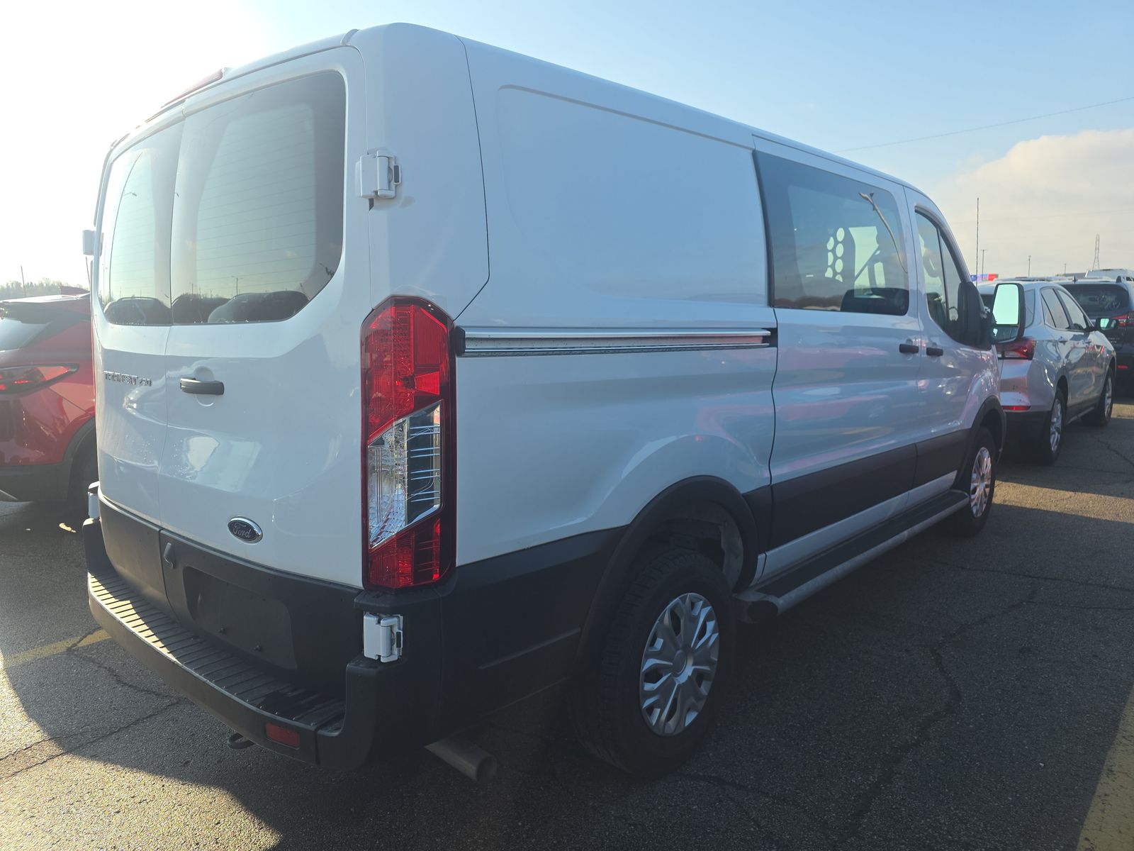 FORD TRANSIT 250 - 5