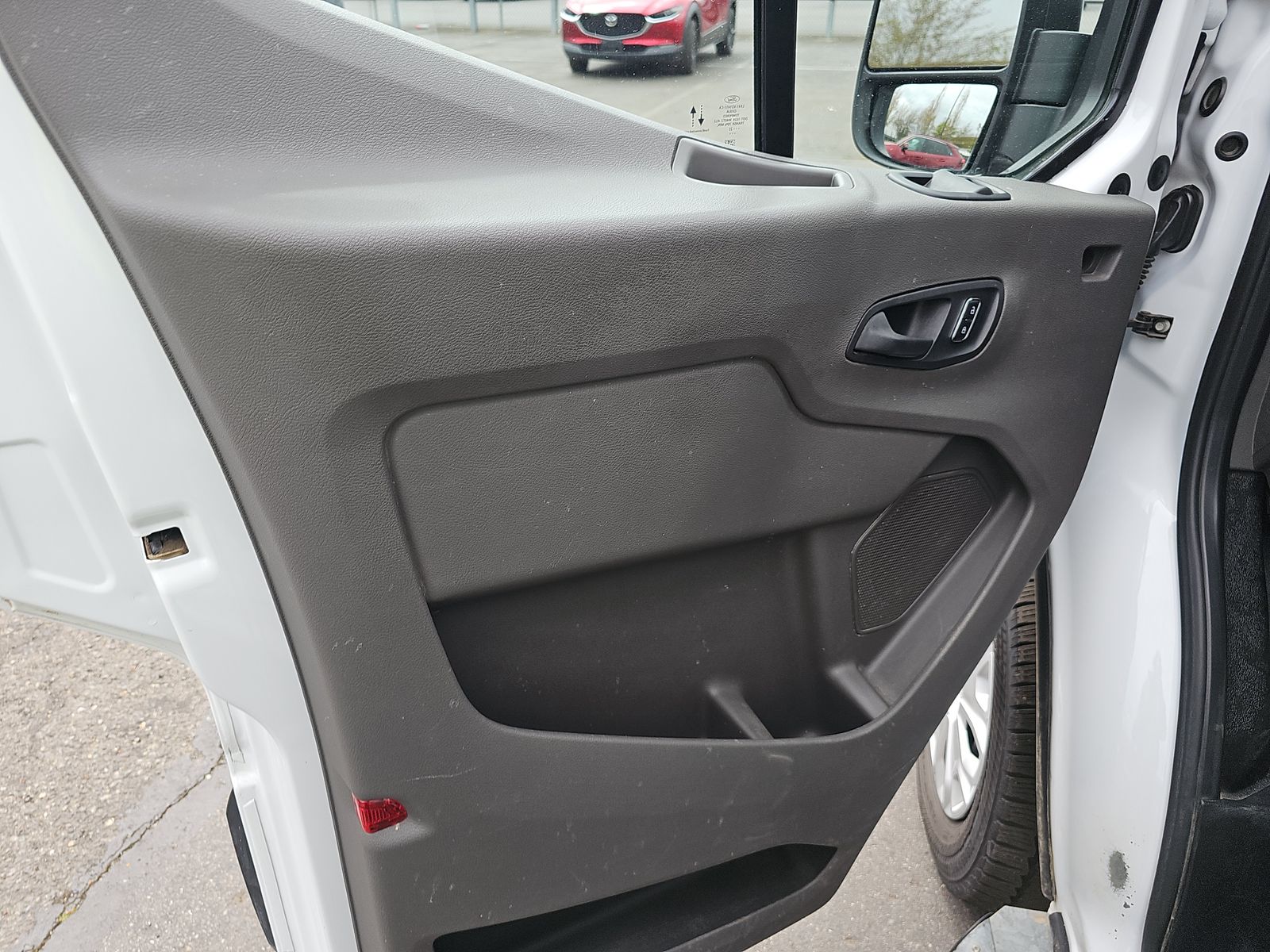 FORD TRANSIT 250 - 10