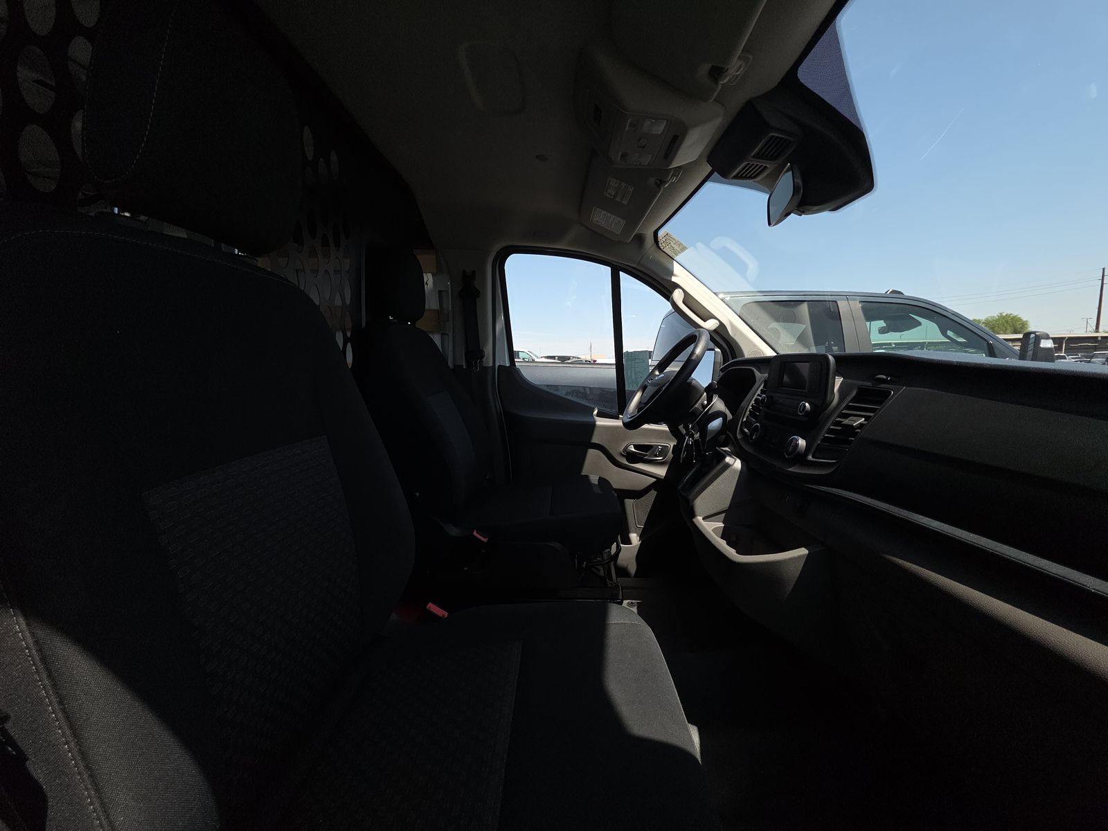 FORD TRANSIT 250 - 9