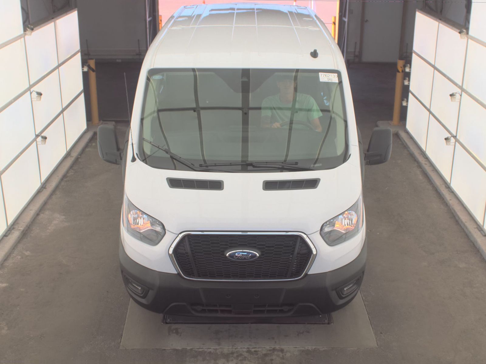 FORD TRANSIT 250 - 3