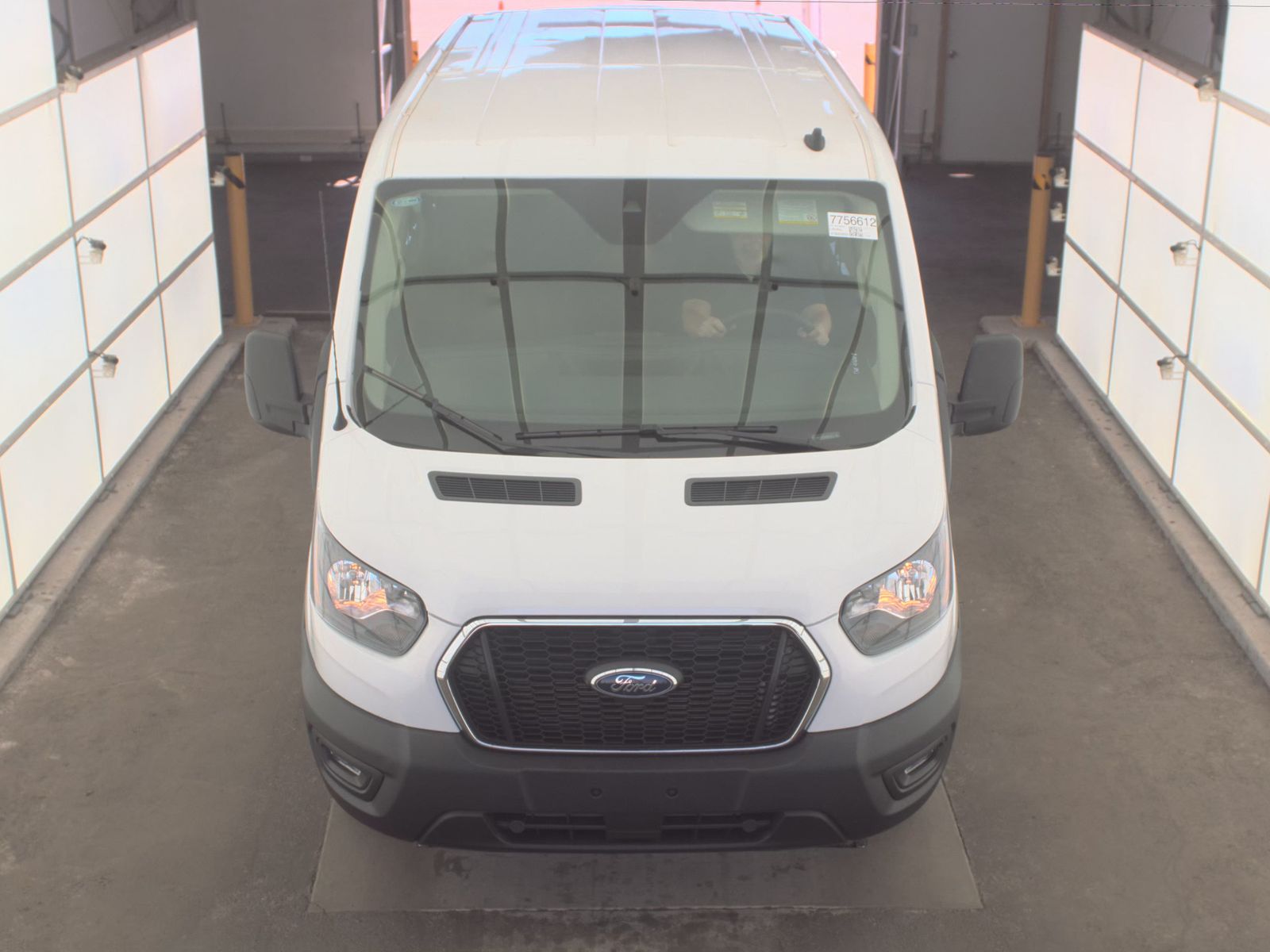FORD TRANSIT 250 - 3