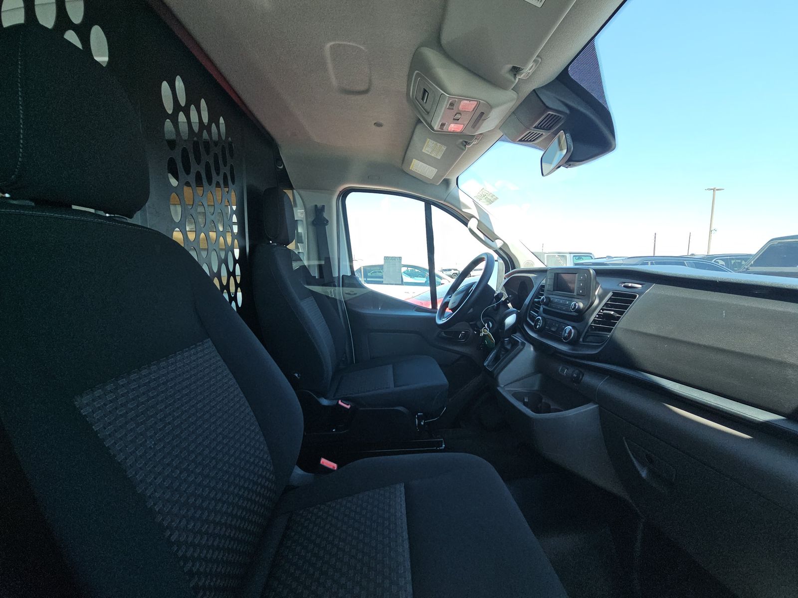 FORD TRANSIT 250 - 9