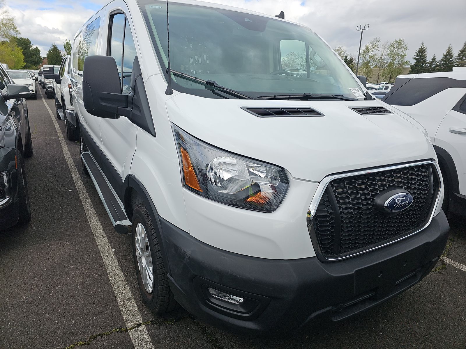 FORD TRANSIT 250 - 4