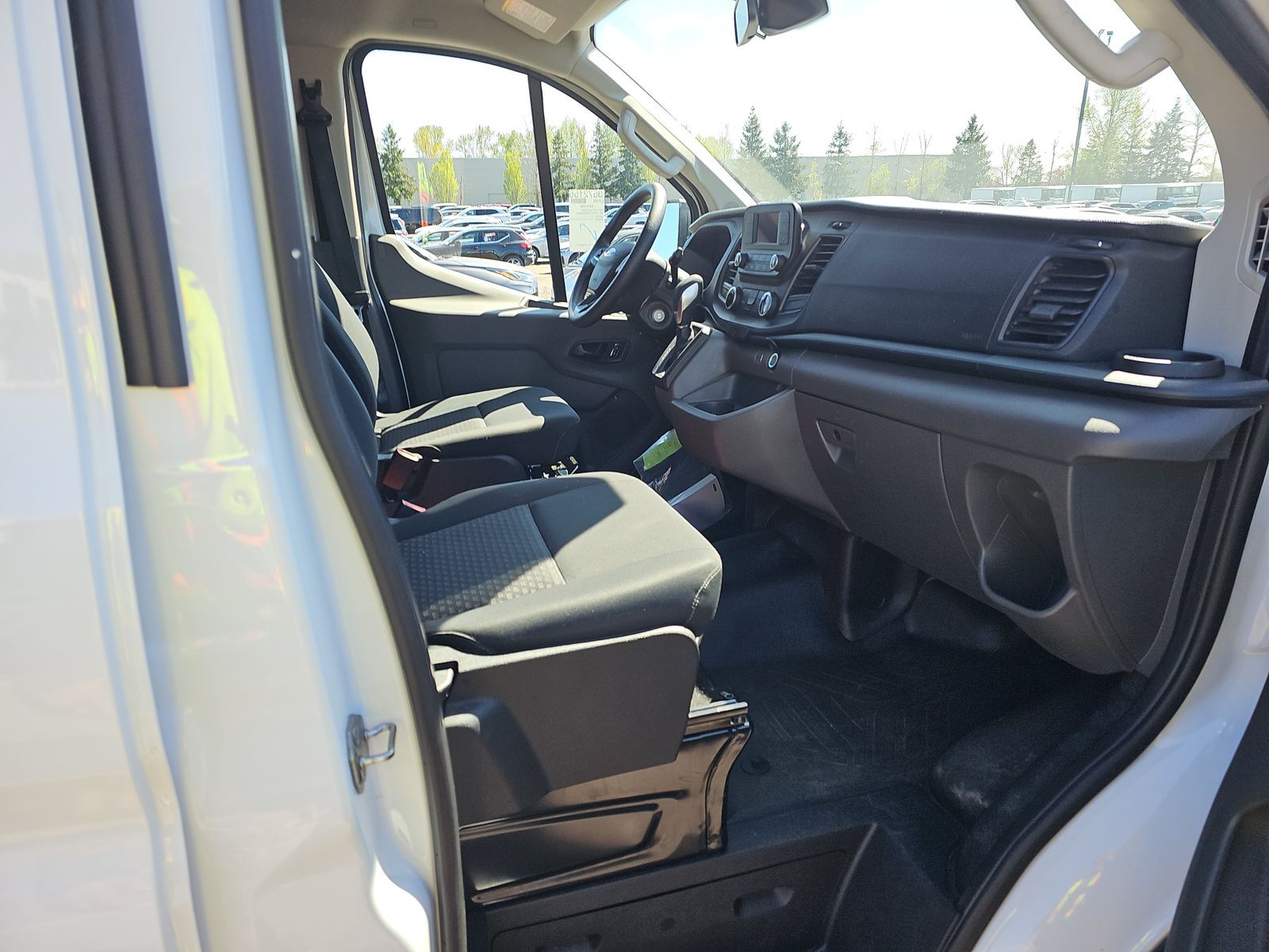 FORD TRANSIT 250 - 9