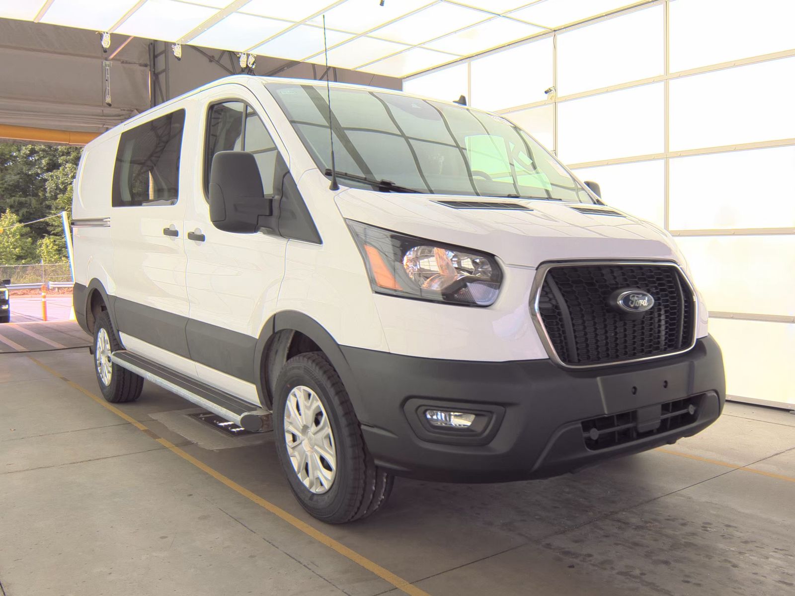 FORD TRANSIT 250 - 4