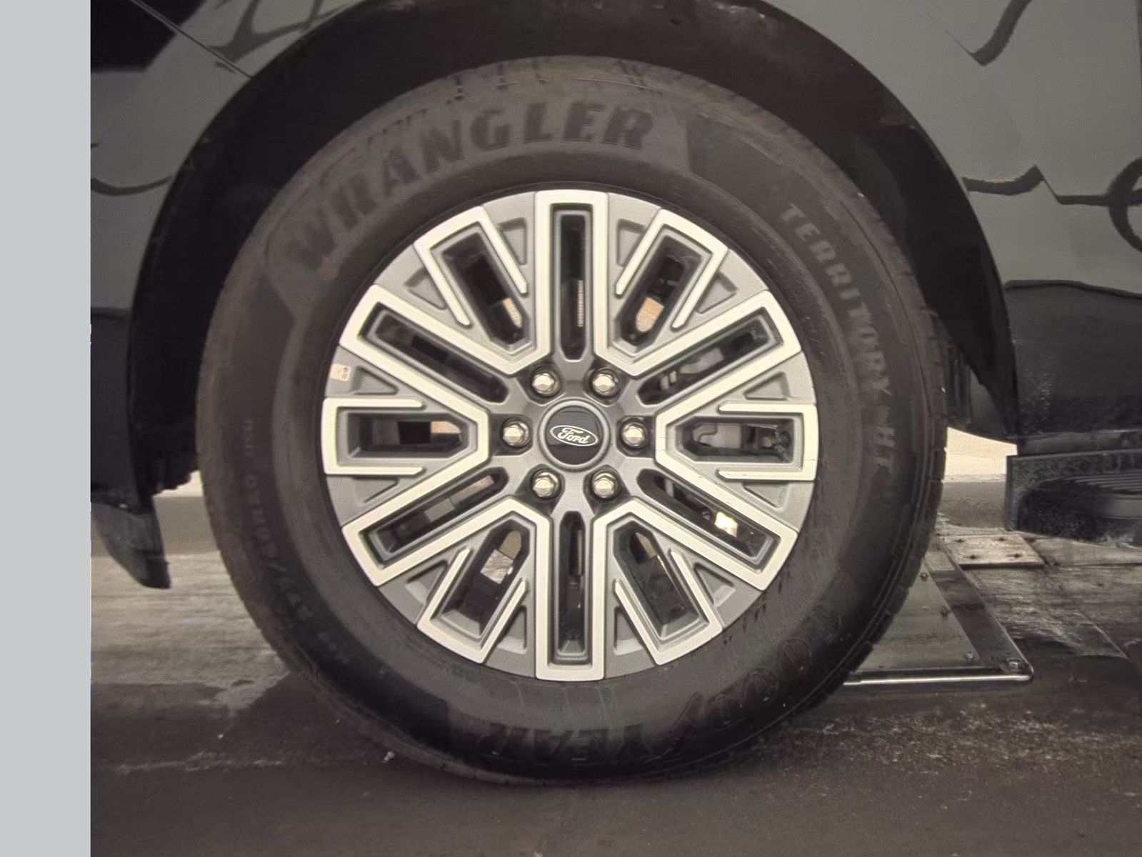 FORD EXPEDITION MAX - 10