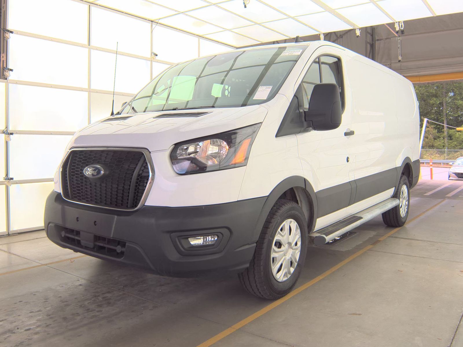 FORD TRANSIT 250 - 1