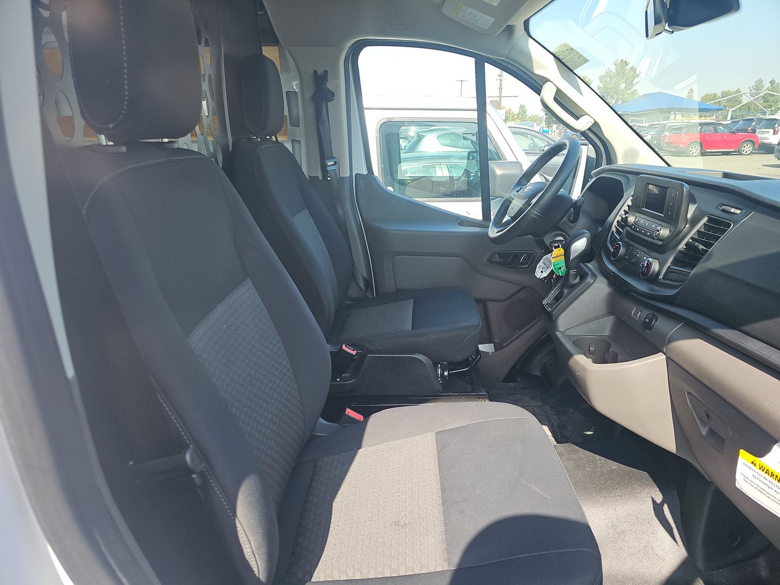 FORD TRANSIT 250 - 9