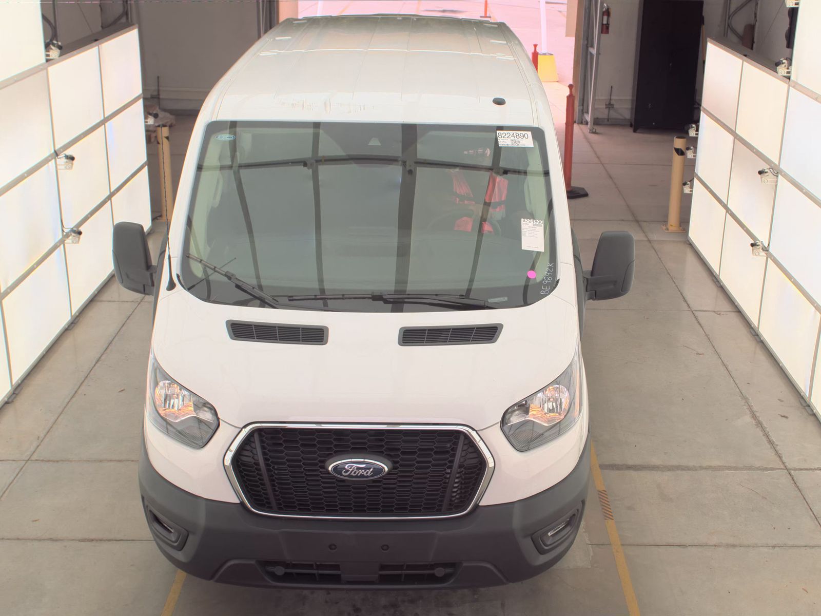 FORD TRANSIT 250 - 3