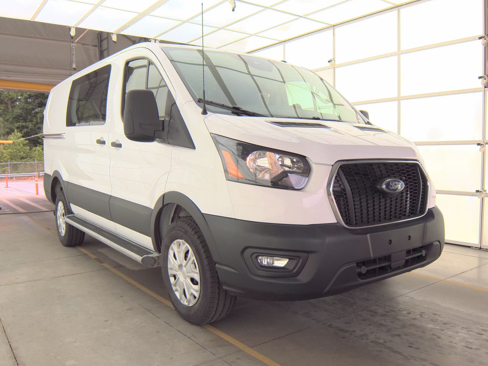 FORD TRANSIT 250 - 4
