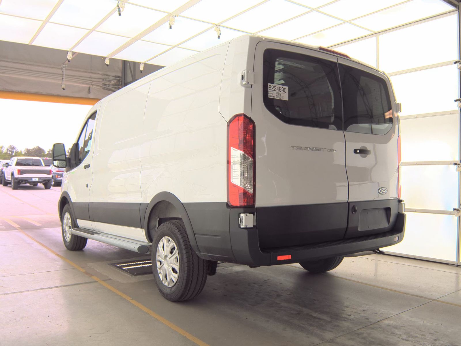 FORD TRANSIT 250 - 7