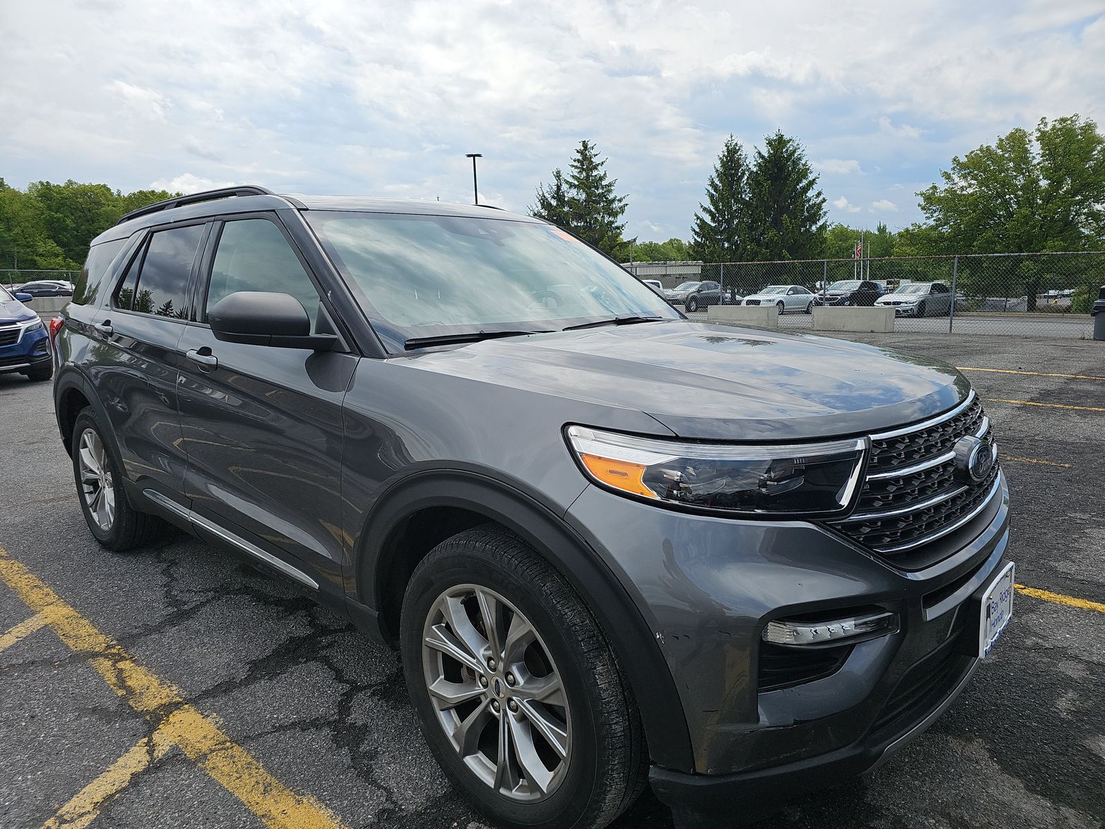 FORD EXPLORER - 4