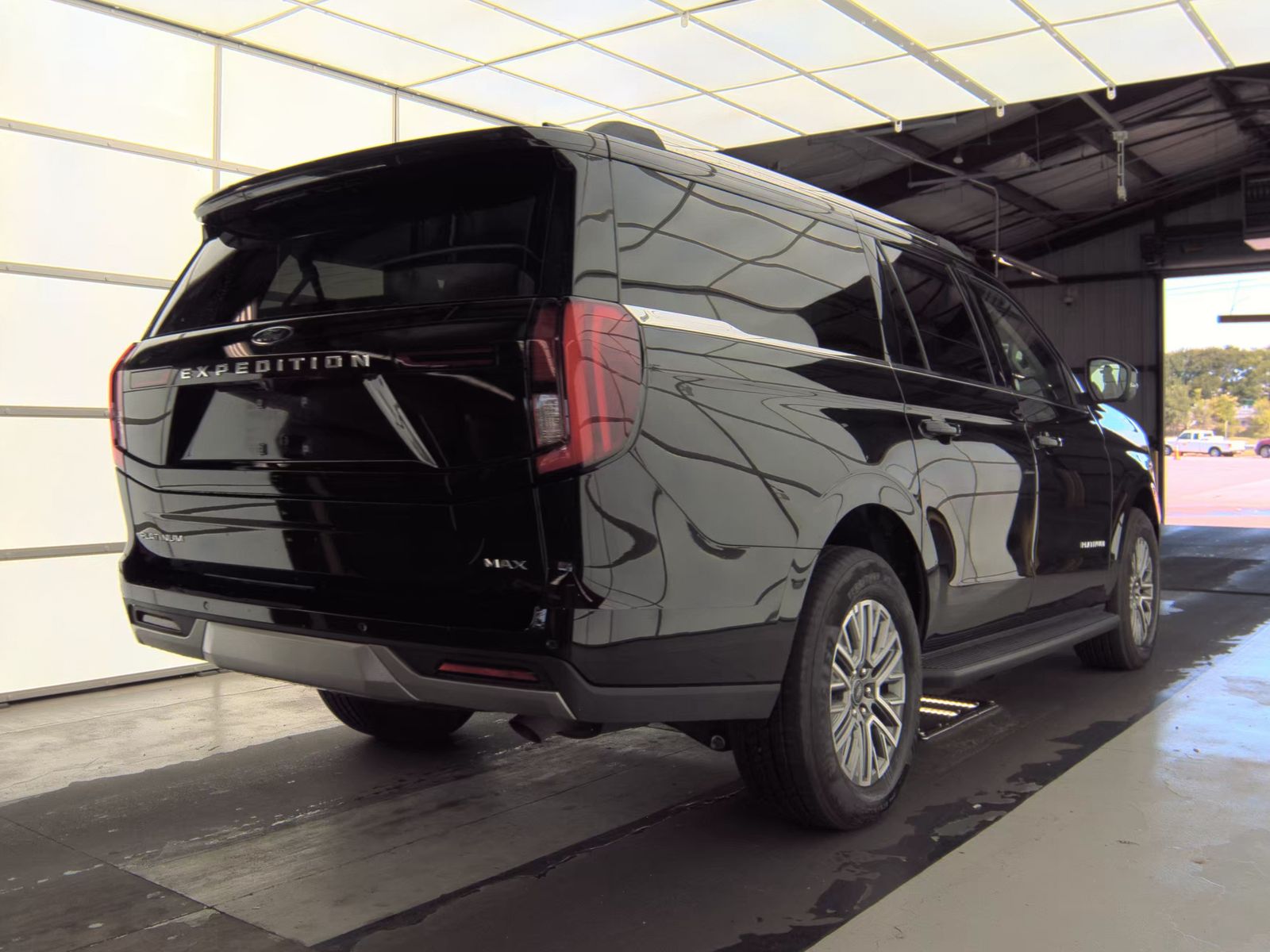 FORD EXPEDITION MAX - 6
