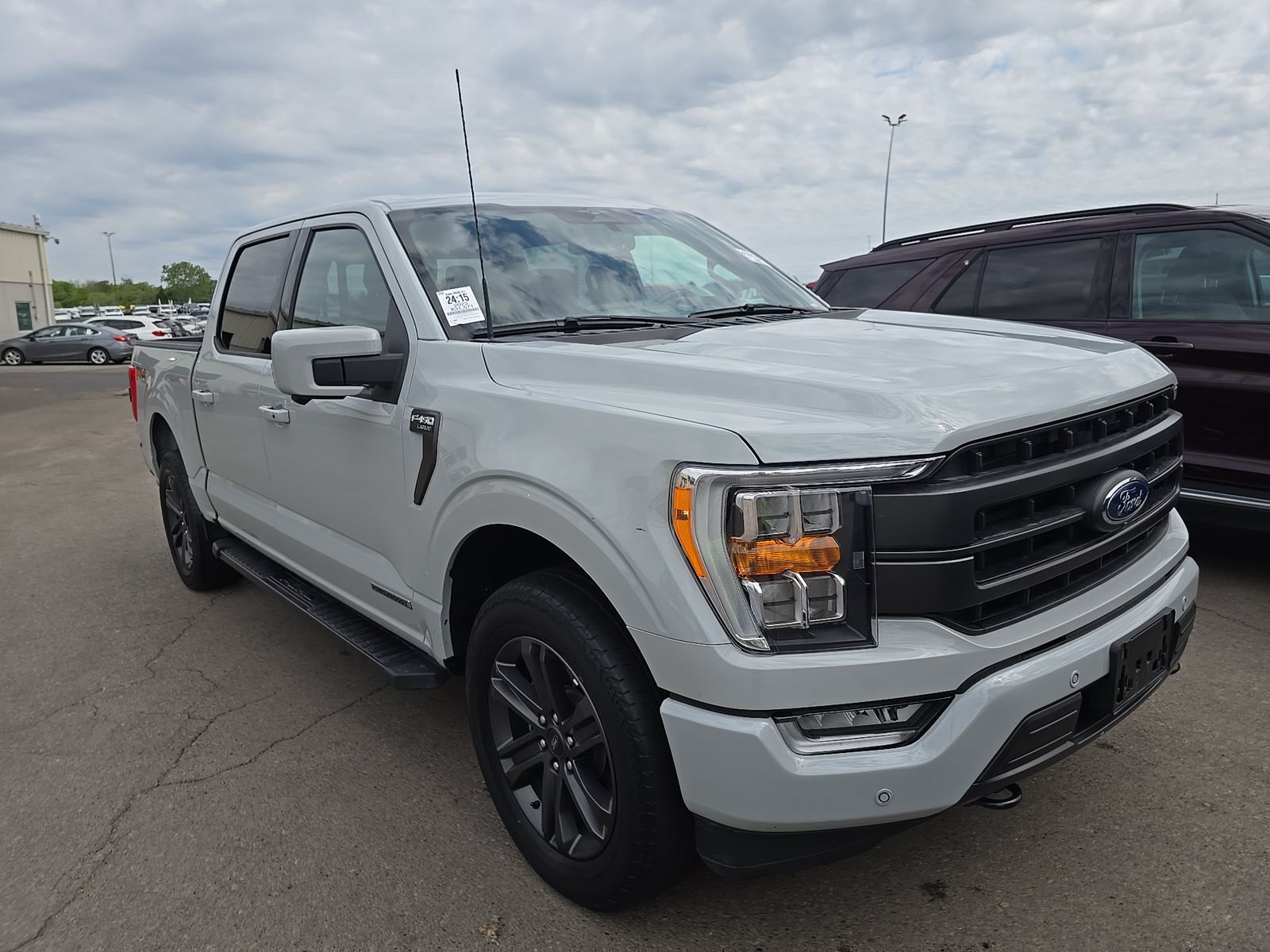 FORD F-150 - 4