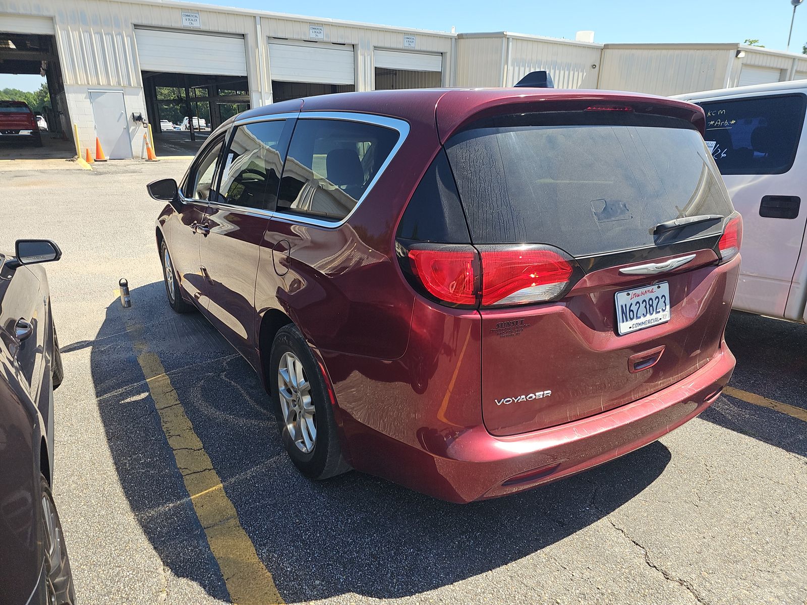 CHRYSLER VOYAGER - 7