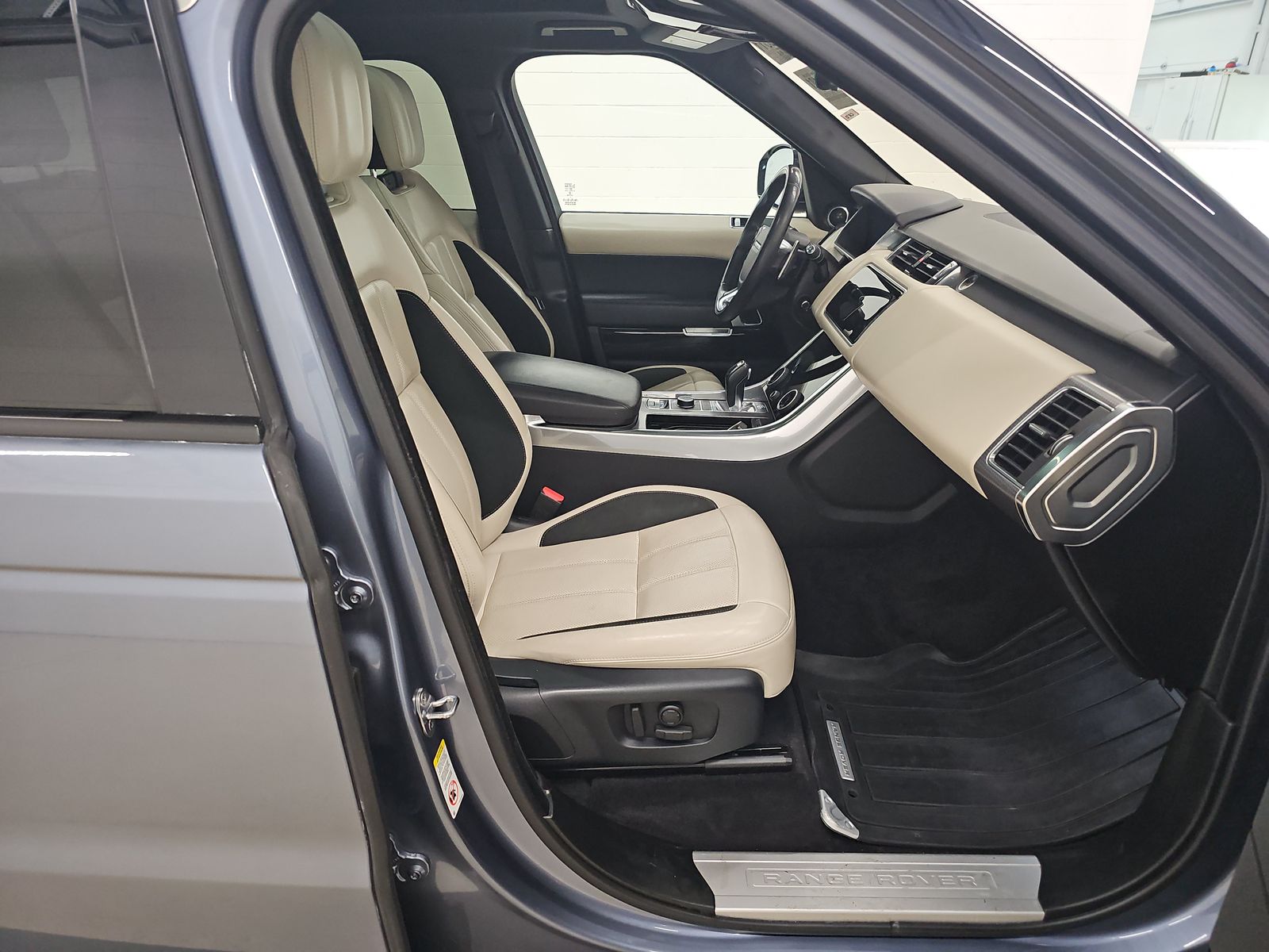 LAND ROVER RANGE ROVER SPORT - 9