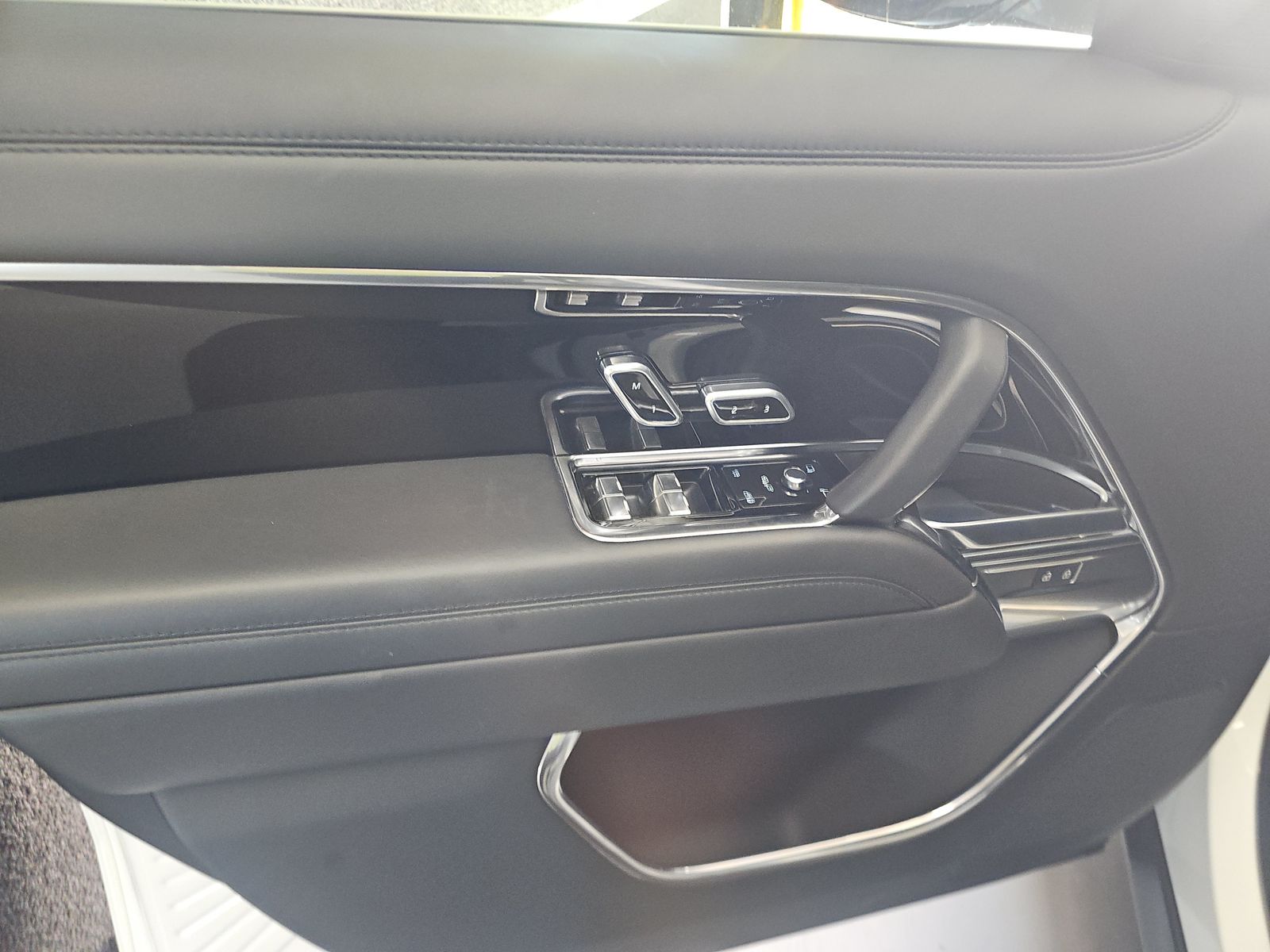 LAND ROVER RANGE ROVER - 10