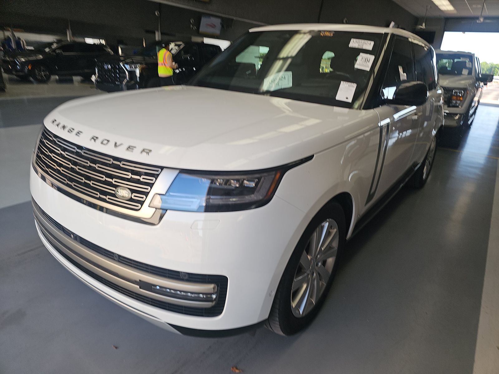 LAND ROVER RANGE ROVER - 1