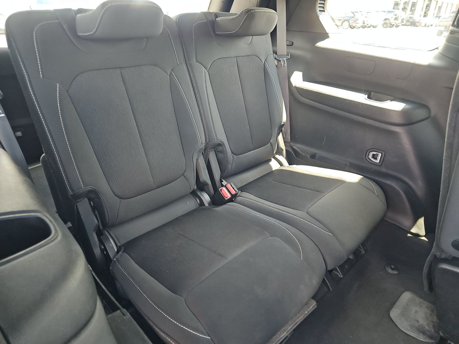 2024 Jeep Grand Cherokee L Laredo RWD