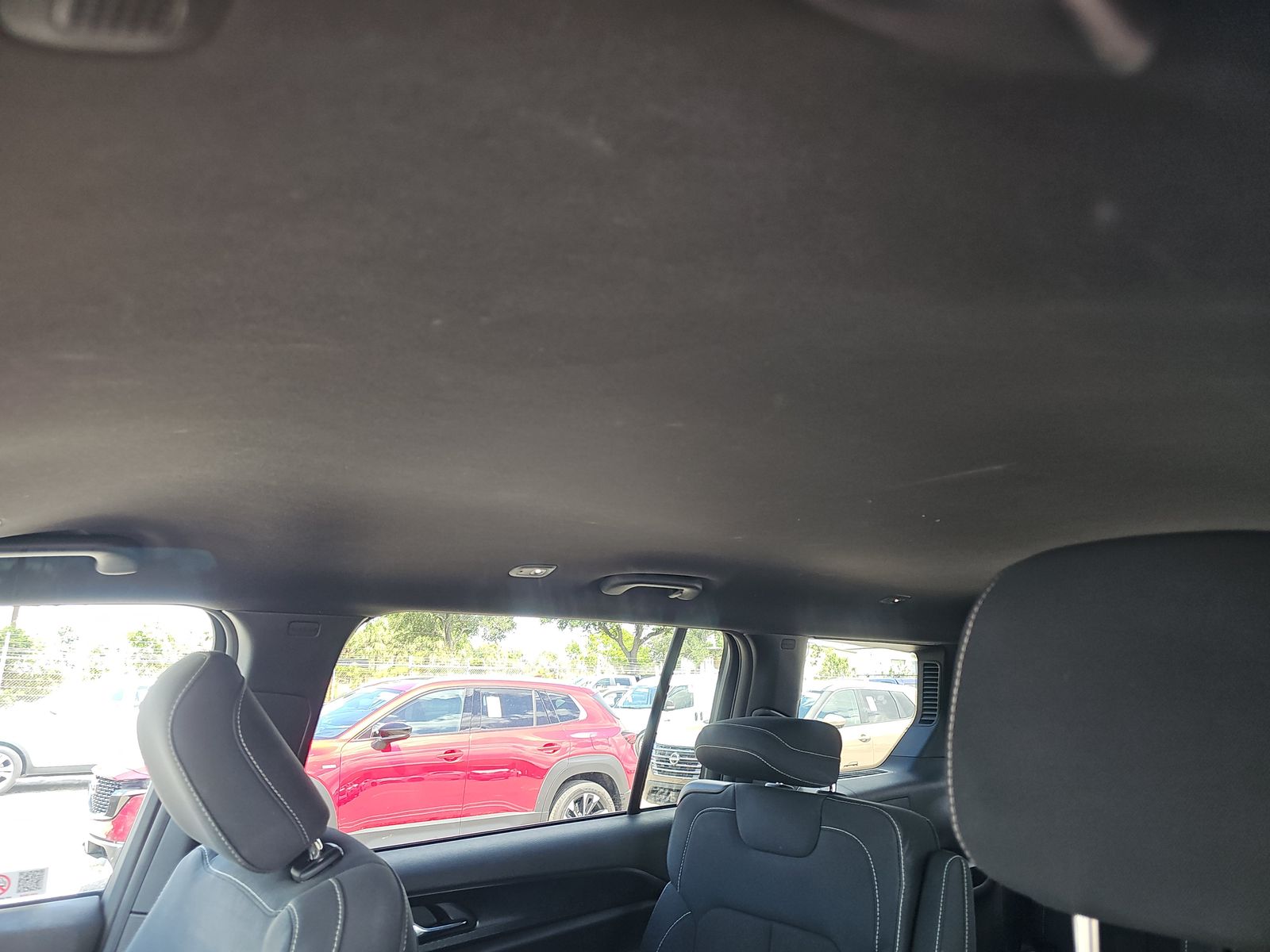 2024 Jeep Grand Cherokee L Laredo RWD