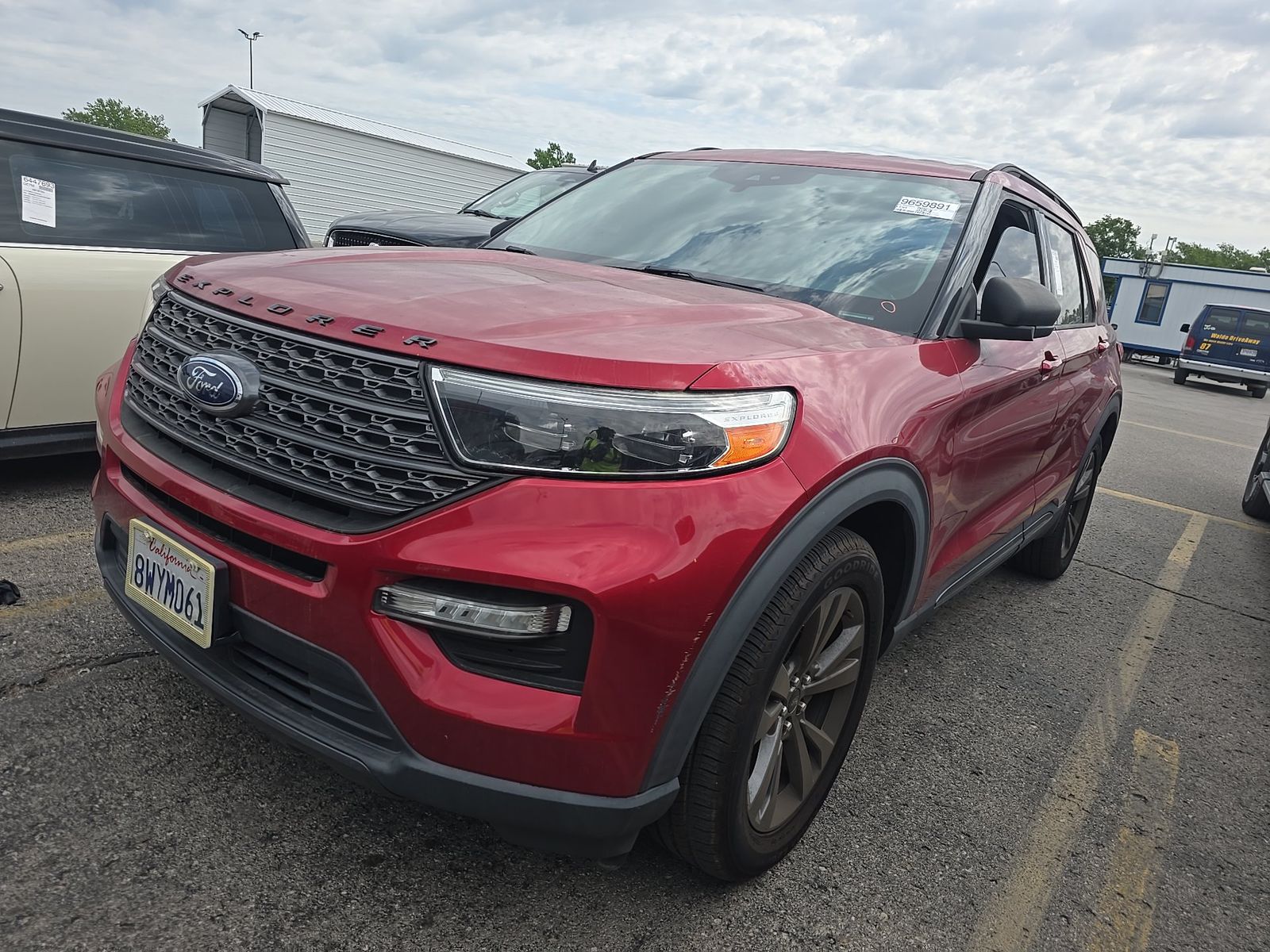 FORD EXPLORER - 1