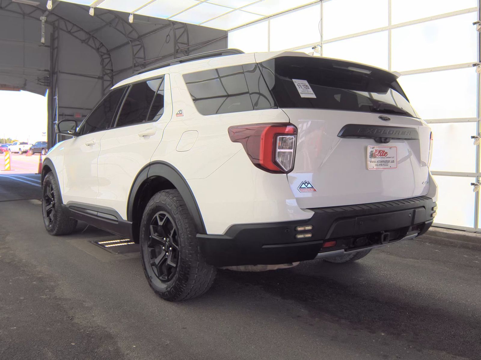 FORD EXPLORER - 7