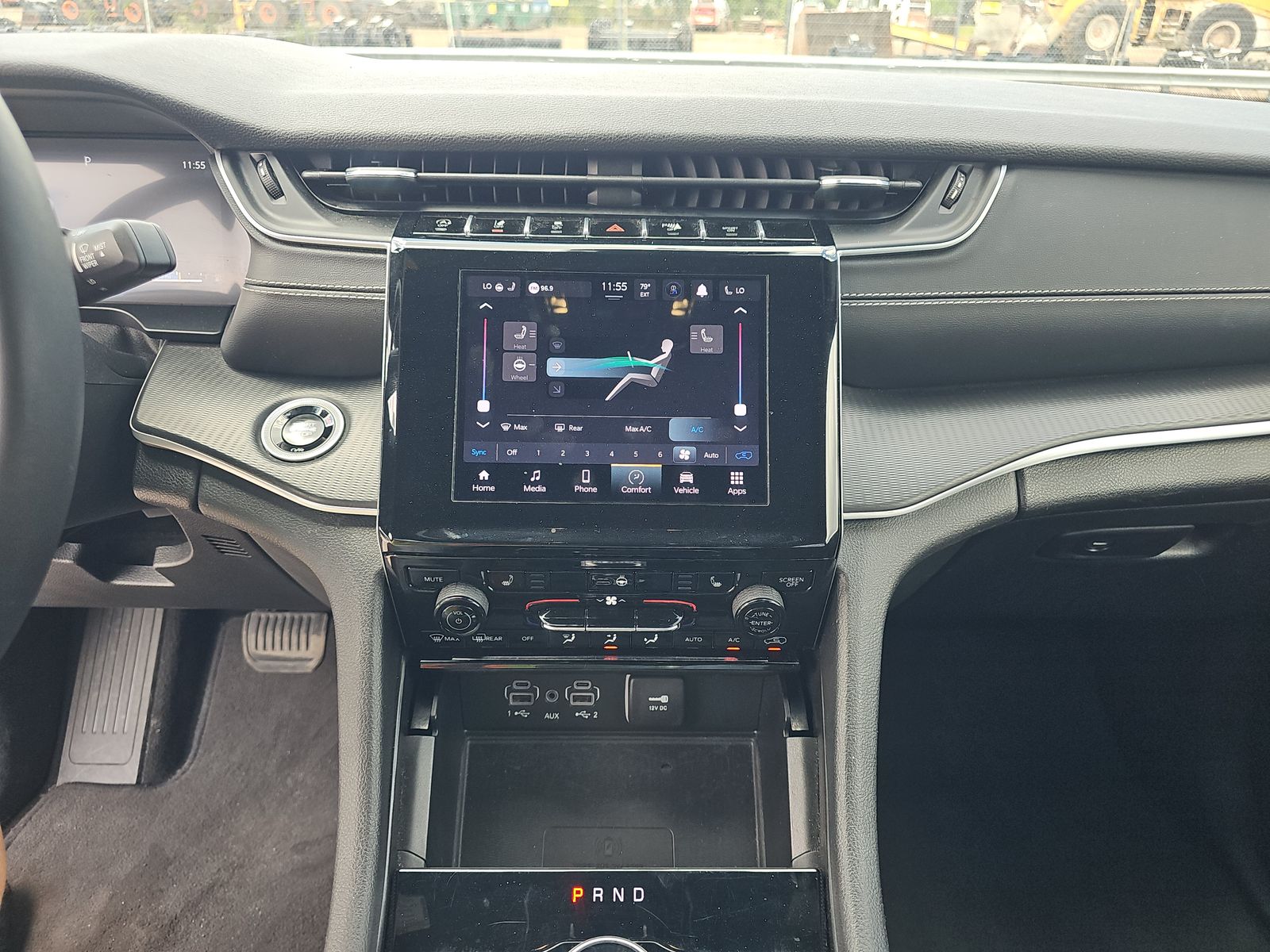 2024 Jeep Grand Cherokee Altitude AWD
