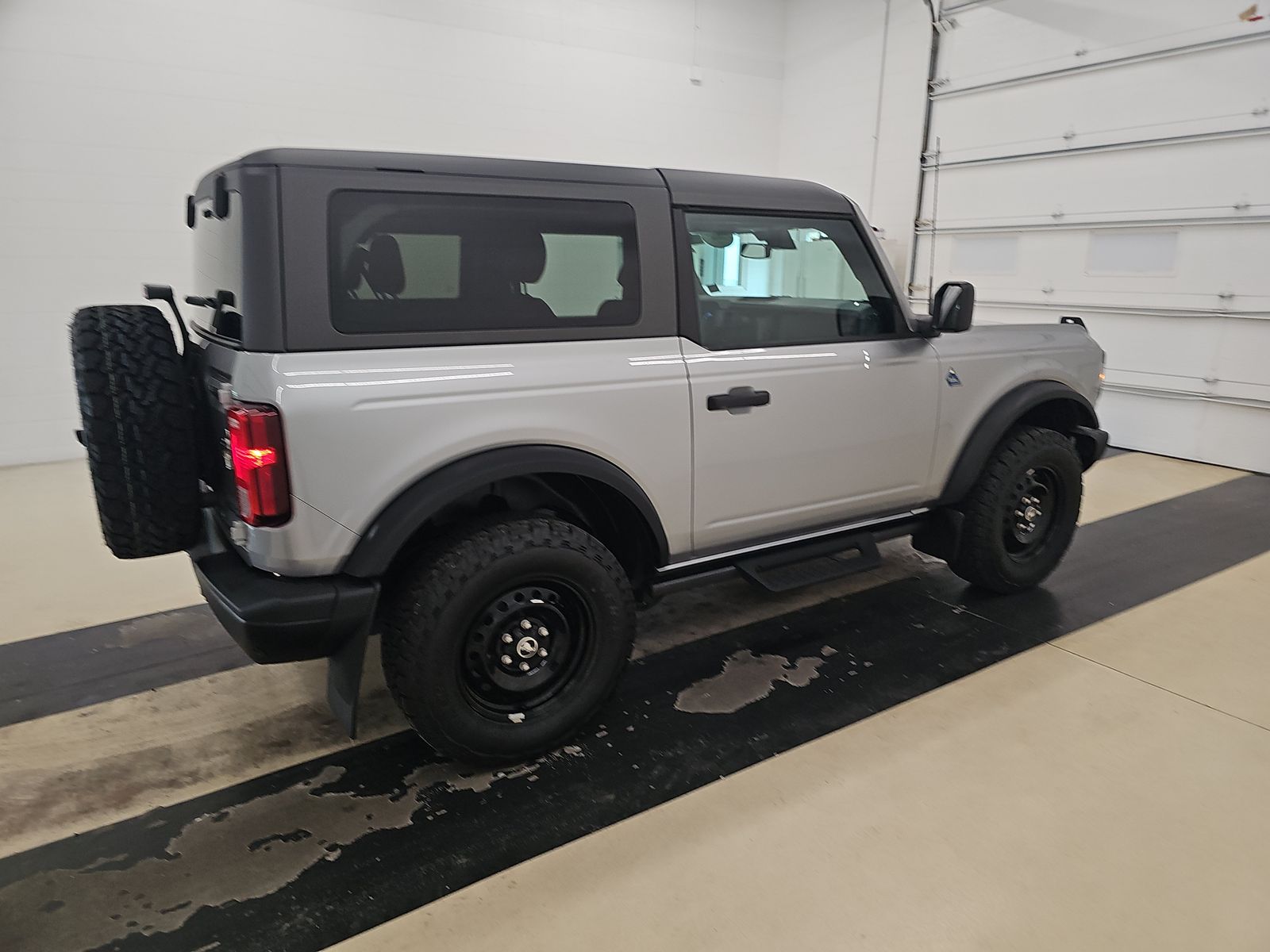 FORD BRONCO - 5