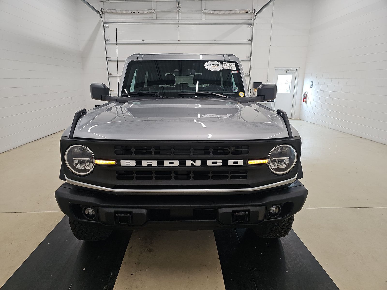 FORD BRONCO - 3