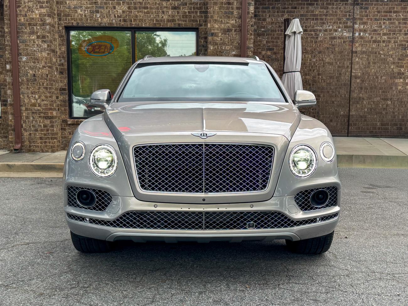 2018 Bentley Bentayga W12 Signature AWD