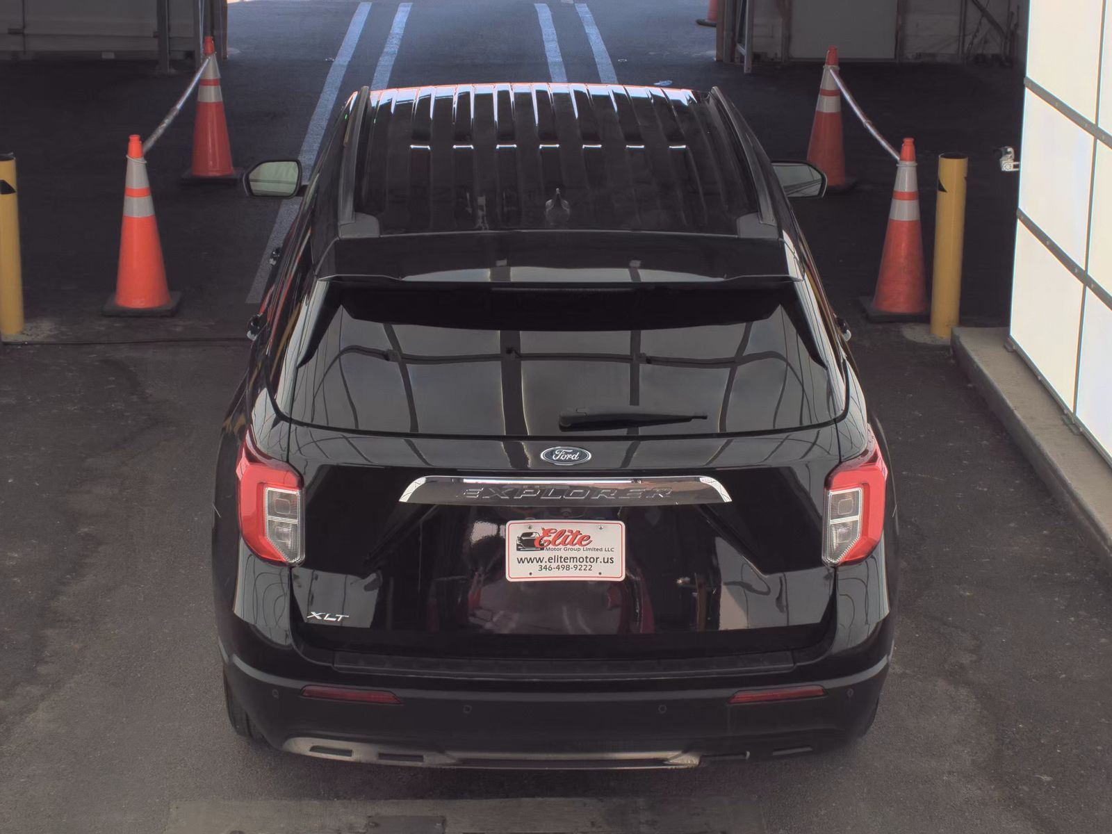 FORD EXPLORER - 6